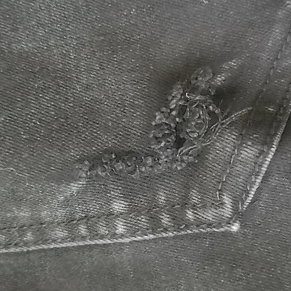 SHEIN Black High Rise Factory Distressed Jean Shorts - Picture 4 of 9